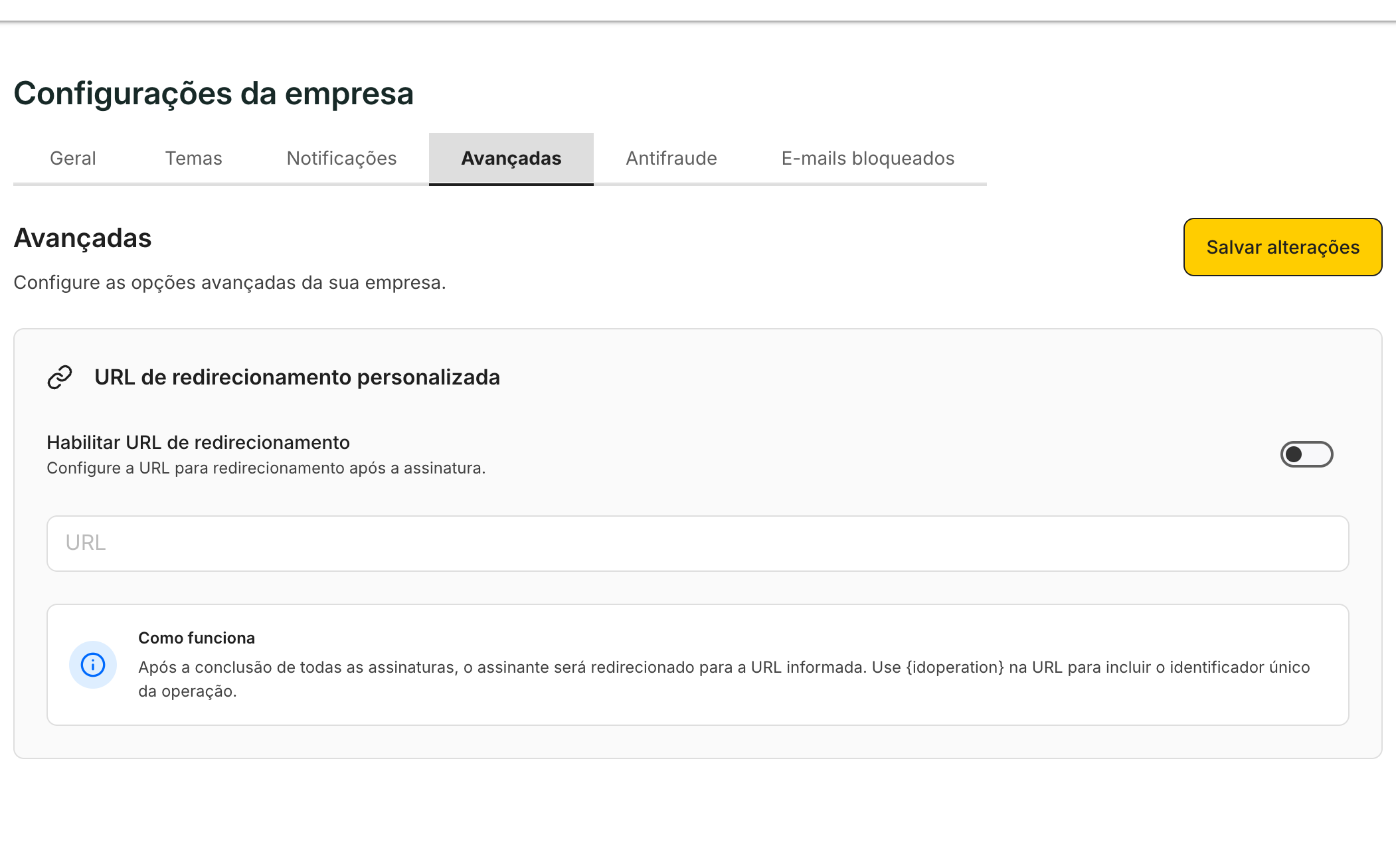 A aba Avançadas tem a URL de redirecionamento.