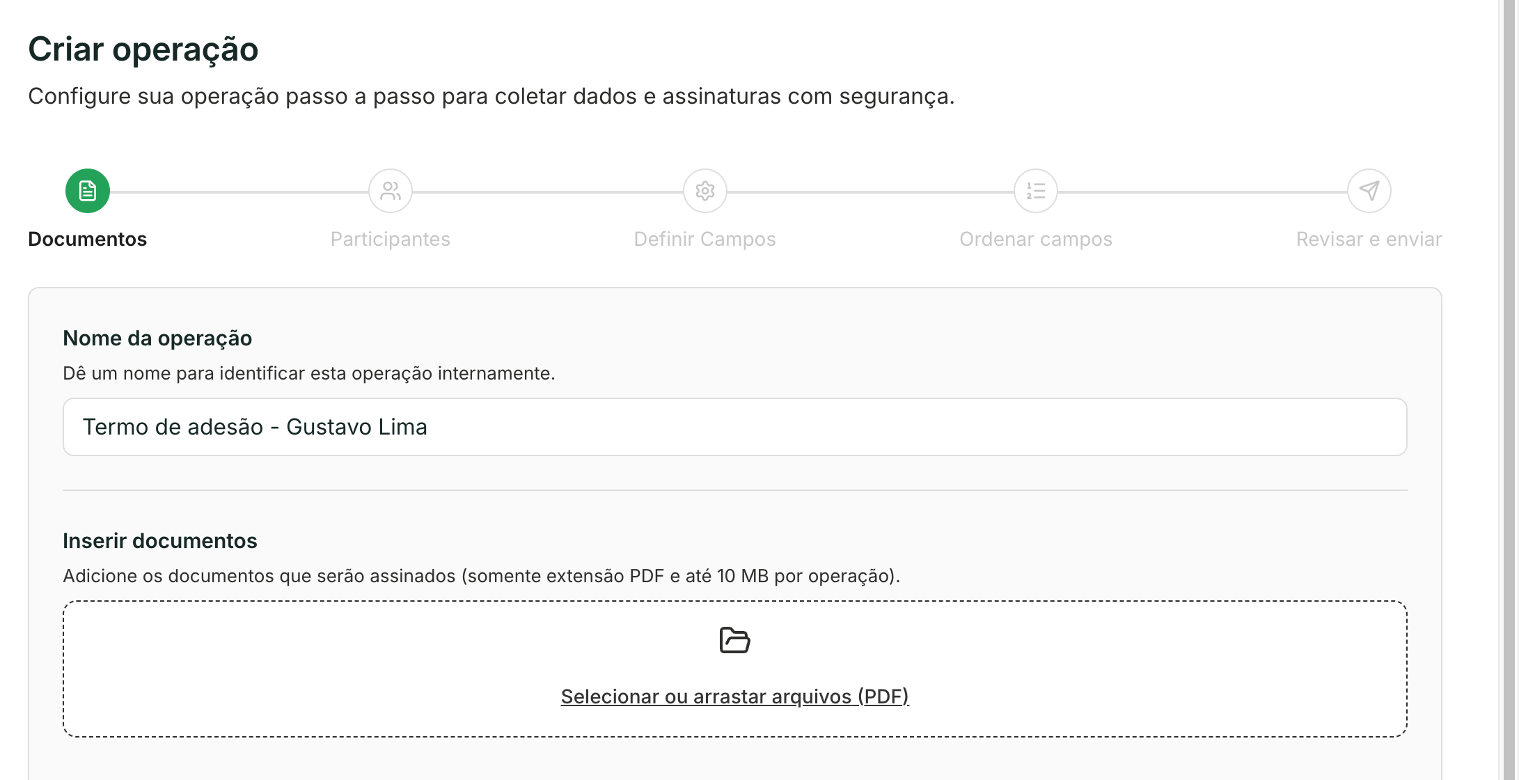 O assistente abre como Criar operação, com o documento do modelo. Ajuste o nome da operação.