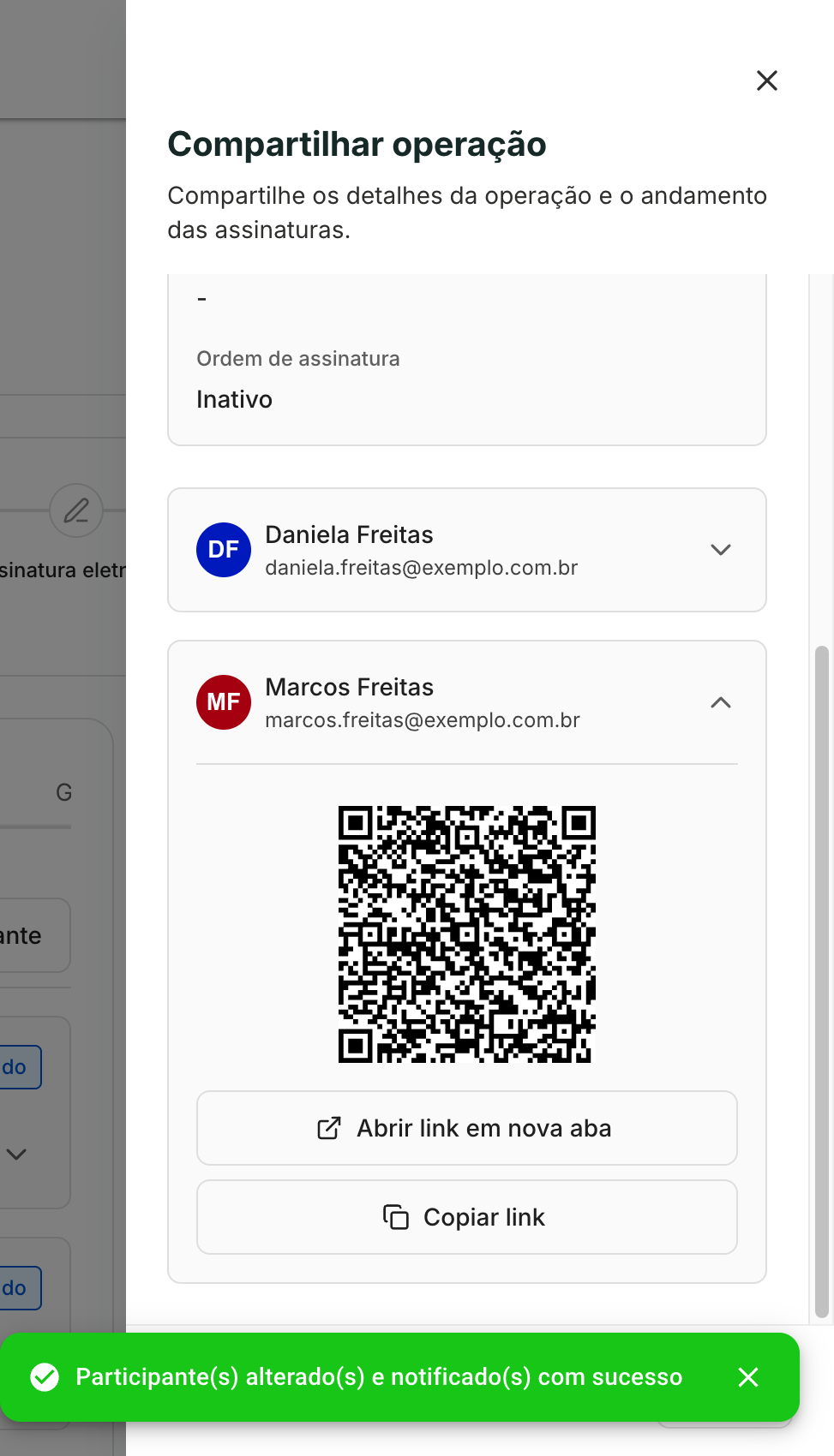 O painel Compartilhar operação mostra o QR Code e o link de cada participante.